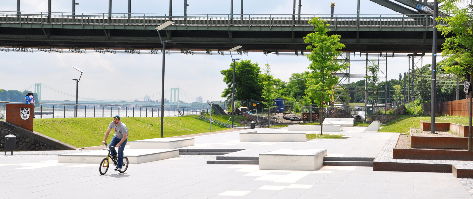 X-Move Skateanlagen Skateparks aus Ortbeton und Fertigteilen - Planung Umsetzung und Bau